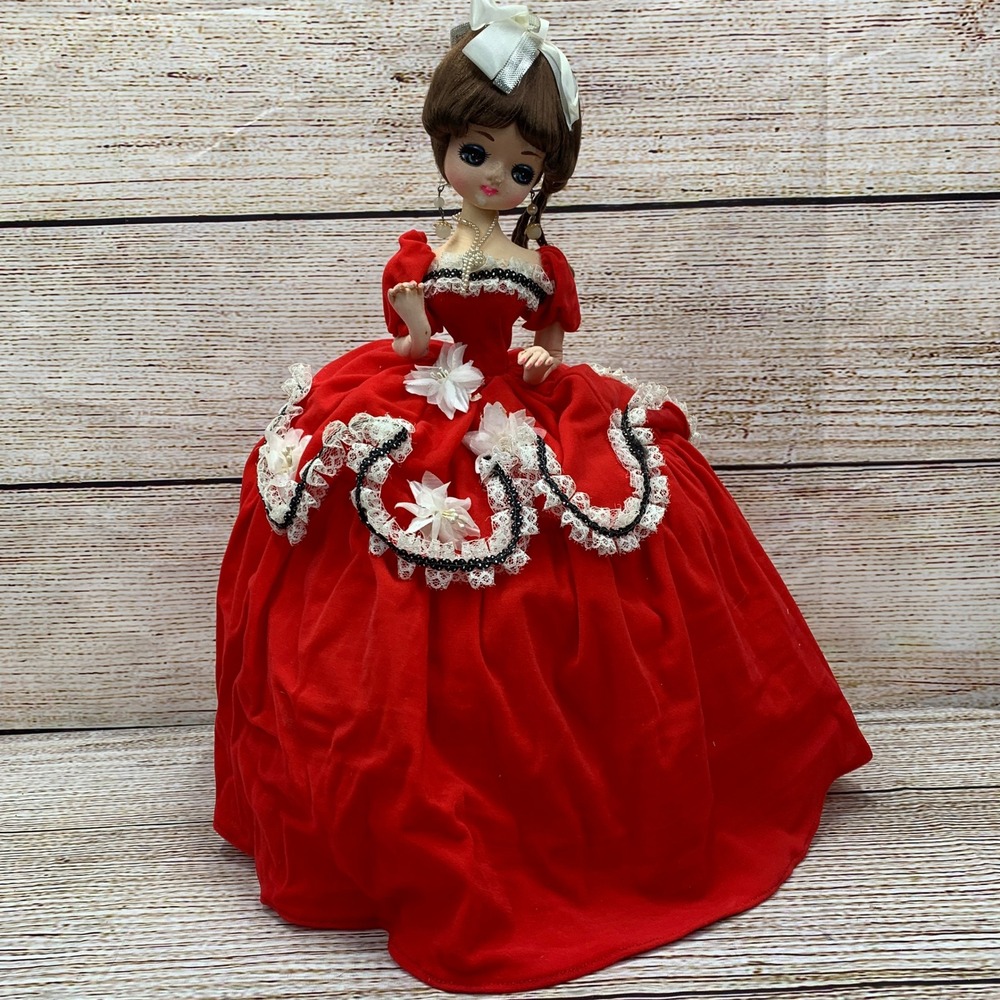 SoYea Korean Doll Red Southern Belle Dress Ornament‎ Display Vintage 16"